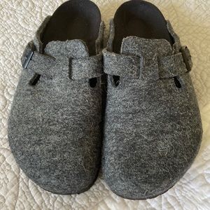 Birkenstock felt clogs